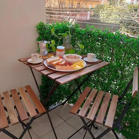Lovely Independent Mini Apartment Cagliari