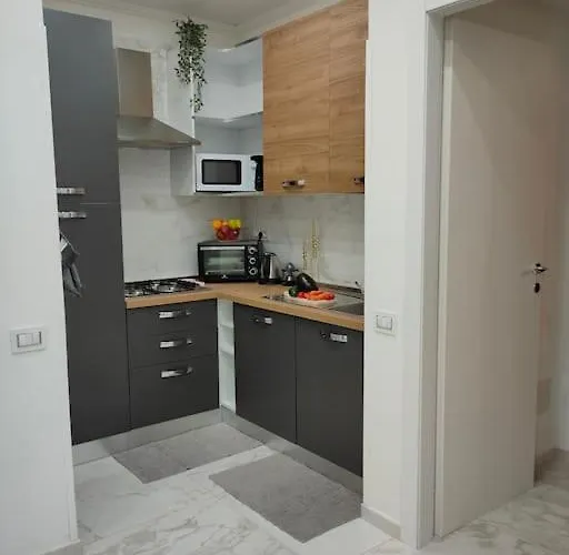 Lovely Independent Mini Apartmán Cagliari